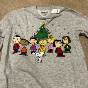 Peanuts sweatshirt